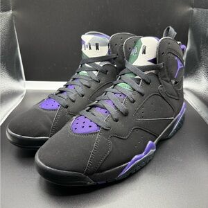 Nike Air Jordan 7 Retro Ray Allen Bucks Sneakers Size 8.5M (304775 003)